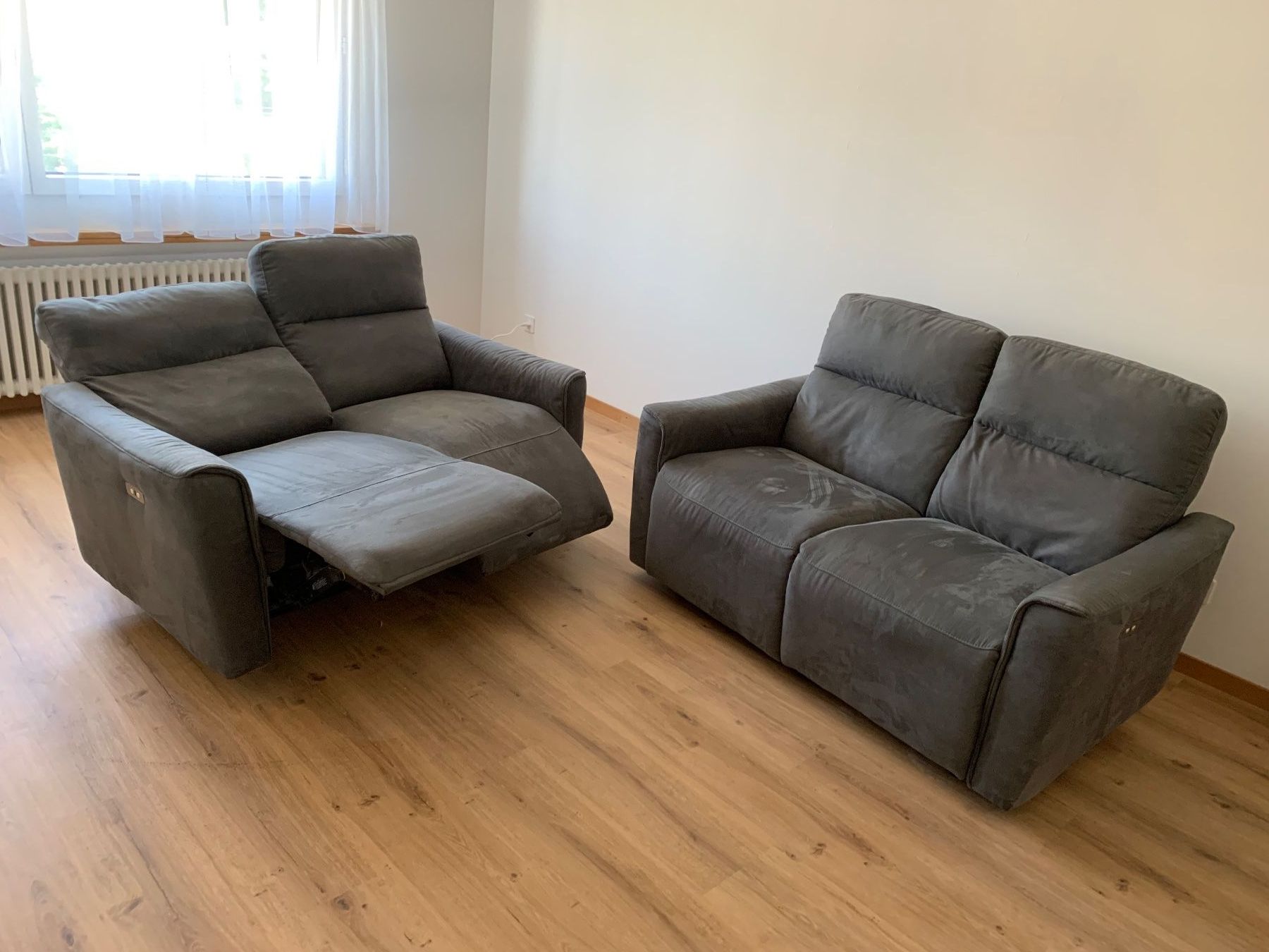 Poltrone: 2 Doppel-Fernsehsessel verstellbar – Usato da Roggwil BE venduto da Stampdealer3 1