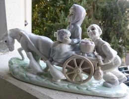 PORZELLAN -GESPANN, --MIT ESEL,-FRAU UND MAN,-33 x 16 CM