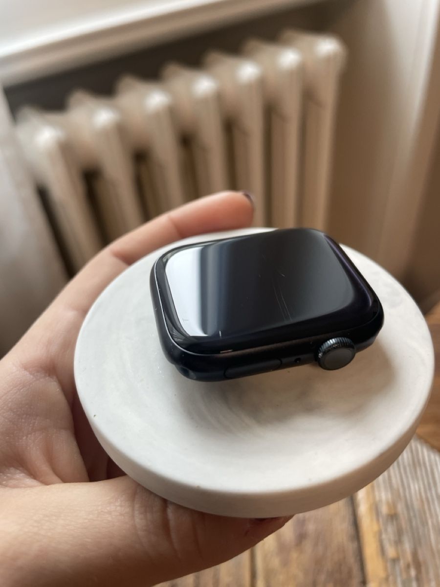 Apple Smartwatch: Apple Watch Series 8 45mm – Usato da Zug venduto da matjeanine 2
