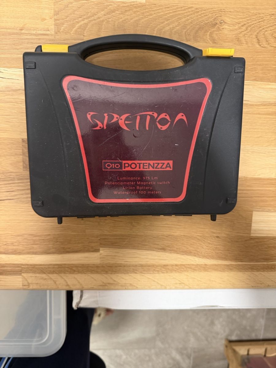 Lampade: SPEITOA Q10 POTENZZA Lampe wasserdicht 100m – Usato da Hedingen venduto da PabloEscobar-