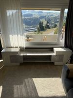 TV-Möbel Sideboard grau weiss guter Zustand