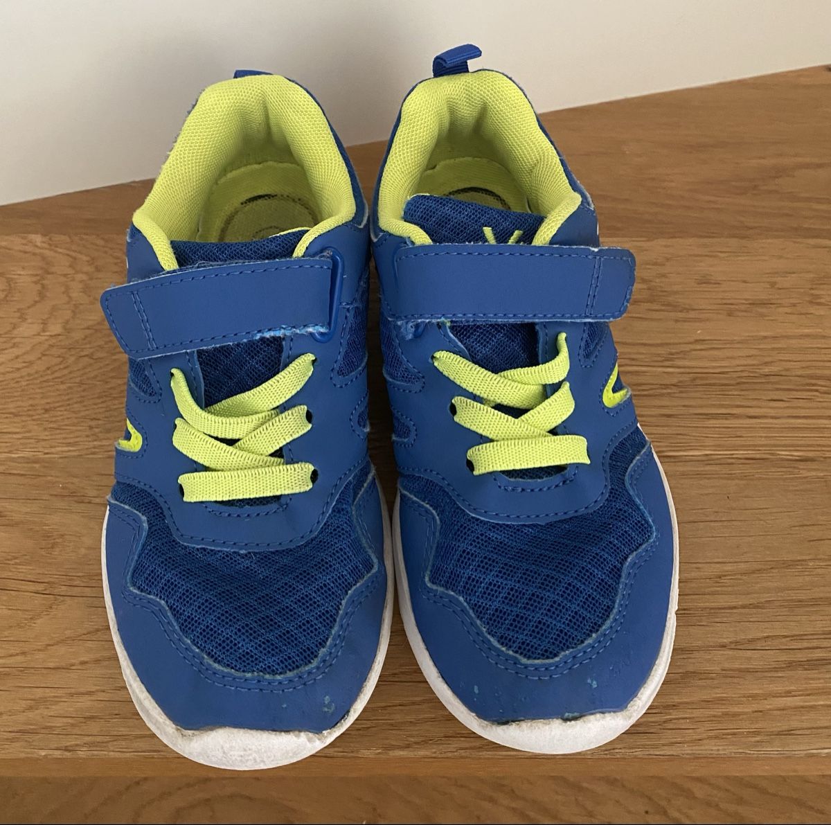 Victory Herrenschuhe: Vty Sneakers - Gr. 31 – Gebraucht aus Frenkendorf von Kompasskind 1