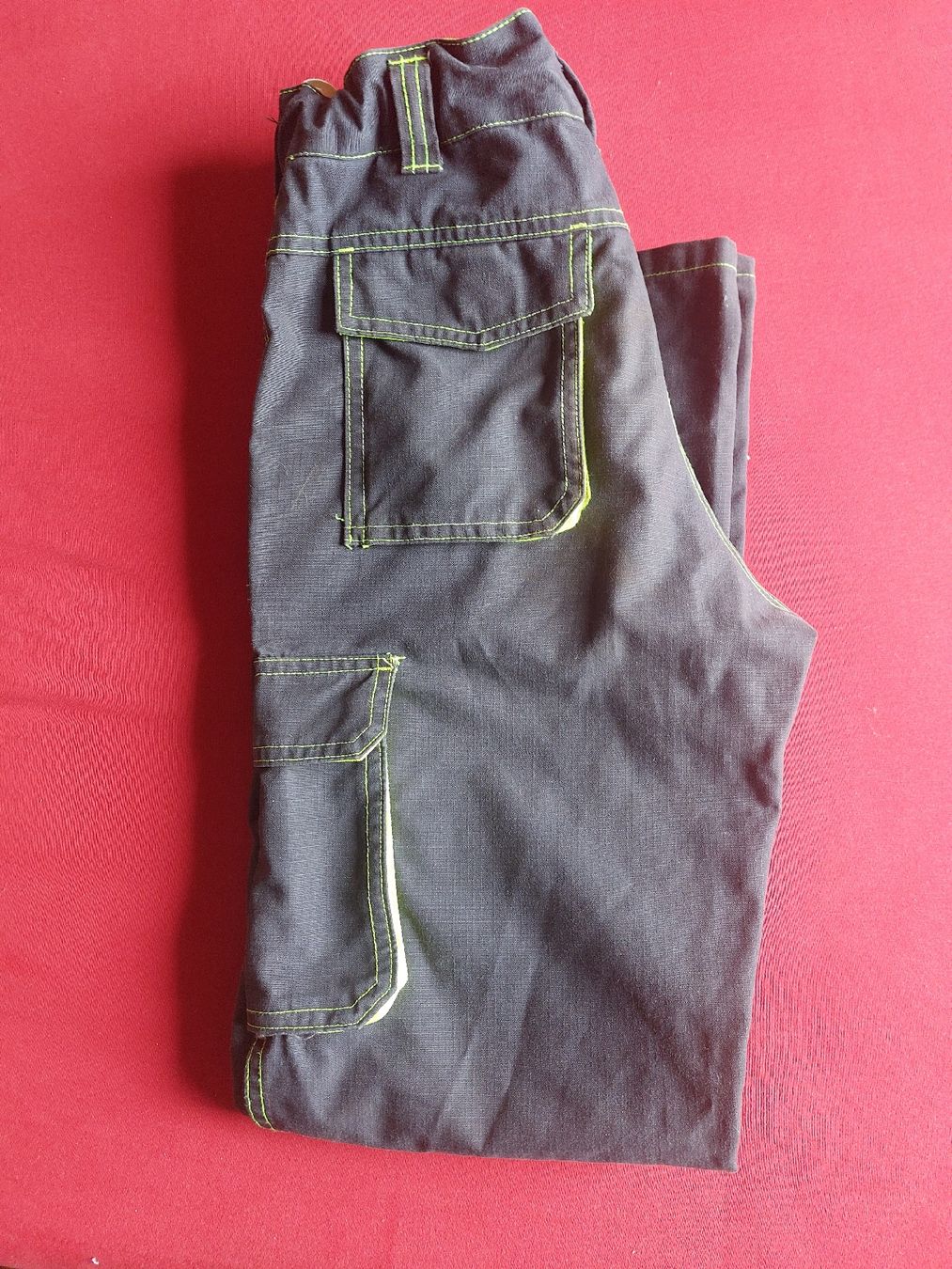 Pantaloni: Arbeitshose Kinder – Usato da Ebersecken venduto da niti73 1