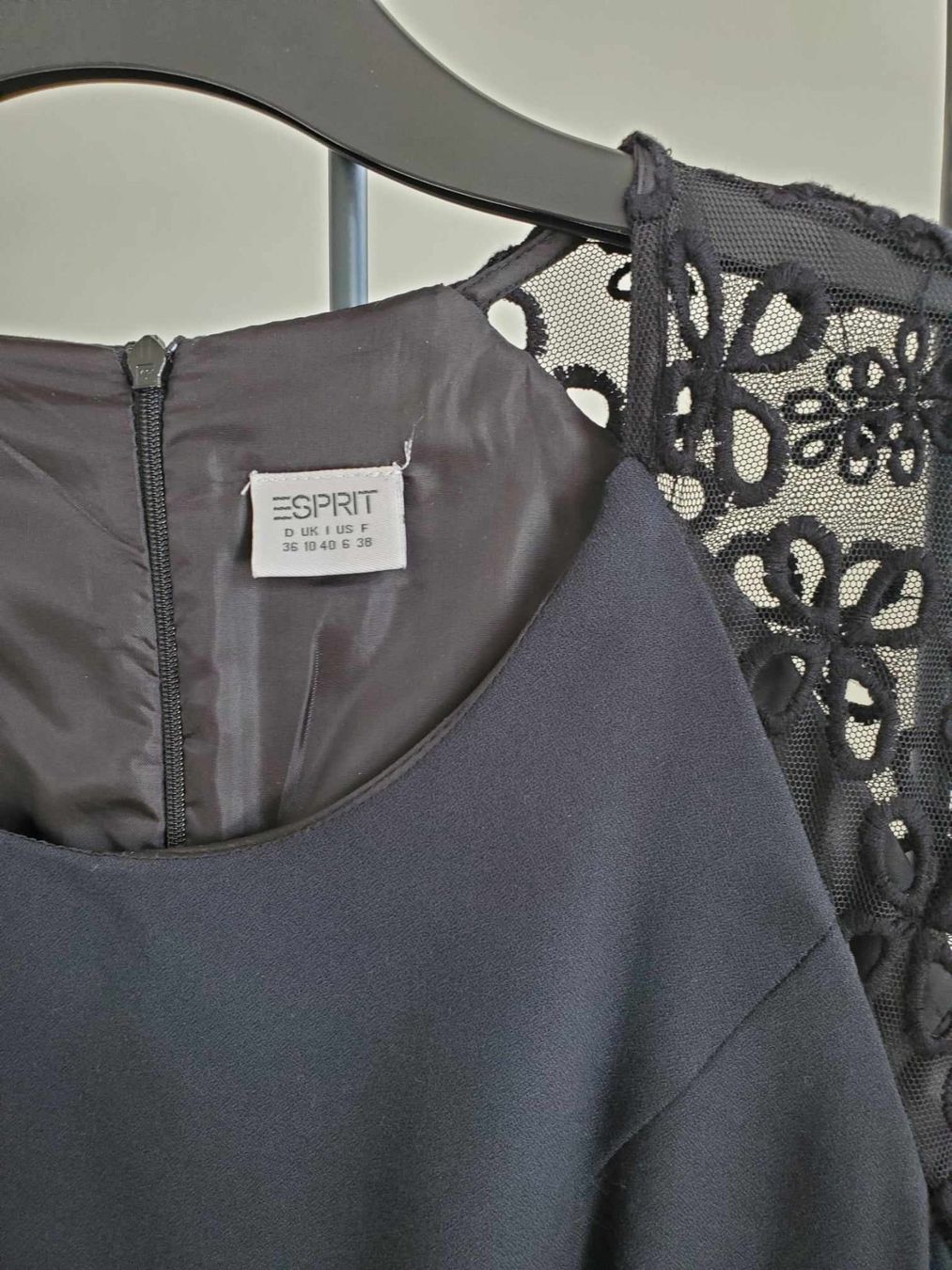 Esprit Vestiti: Robe noir "Esprit" manches 3/4 – Usato da Bernex venduto da Sooeg_01 4