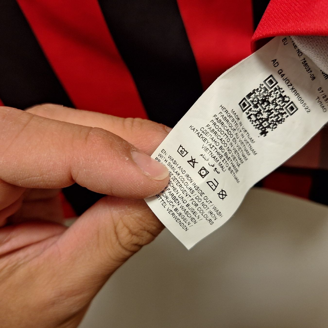 Leibchen & Hosen: Puma Ac Milan M sponsor Fly emirates – Gebraucht aus Bellinzona von LA-ropa-de-Juan 3