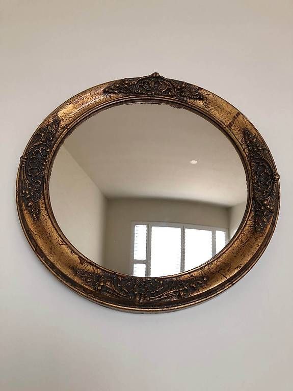 Specchi: Miroir antique – Usato da Montreux venduto da Gilles.Charlet