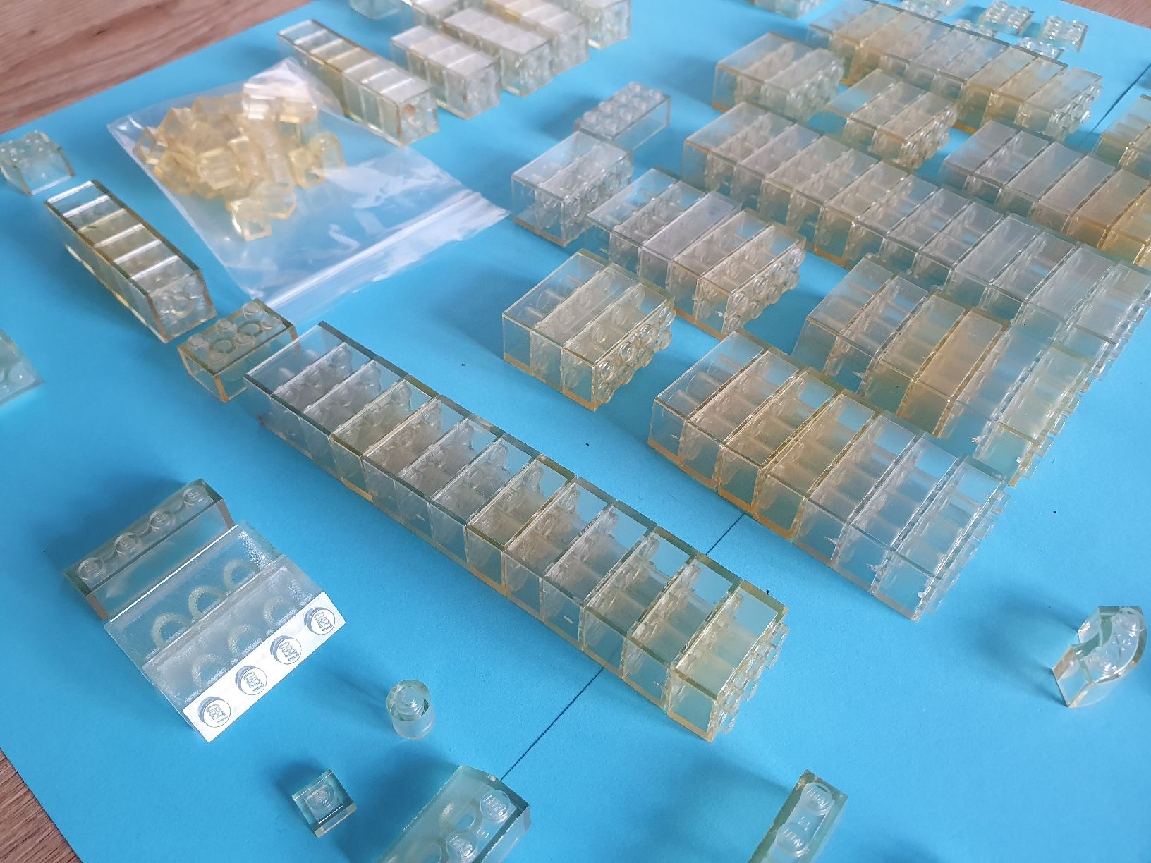 Lego Kit di costruzioni: PLUS DE 300 BRIQUES LEGO TRANSPARENTES – Usato da Biel/Bienne venduto da Hydrox1974 9
