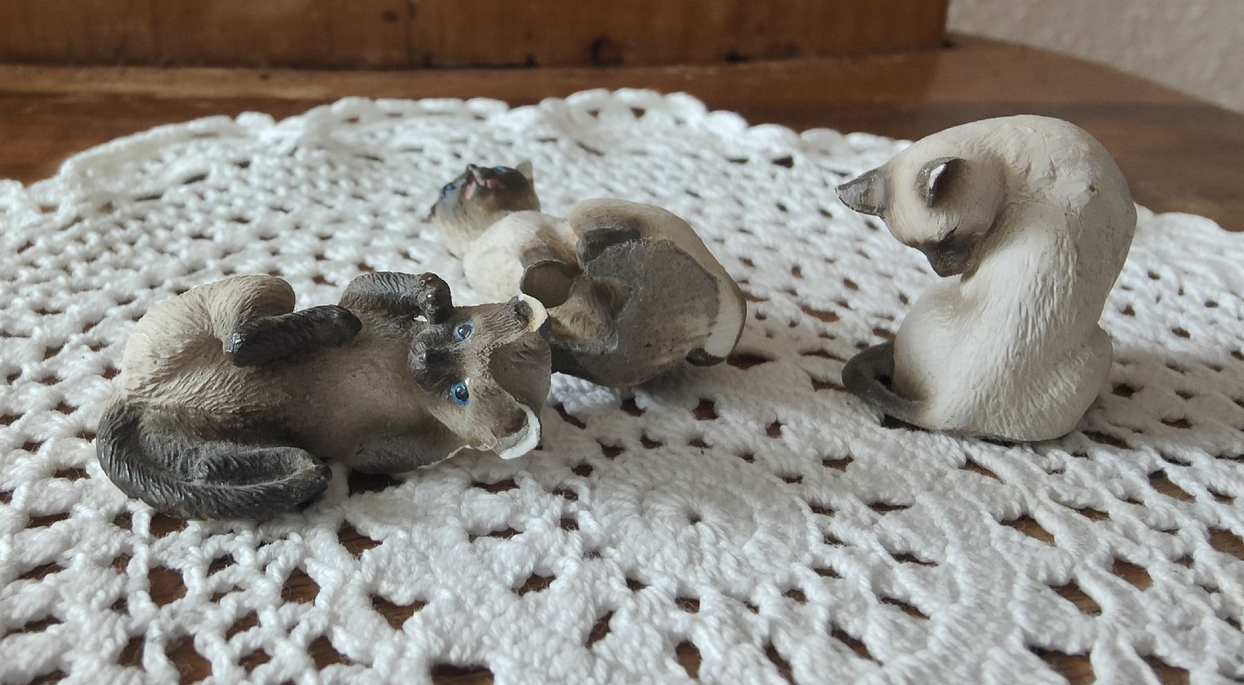 Figurines: Siamkatzen aus Keramik  – D'occasion à Lungern par Veromi 3