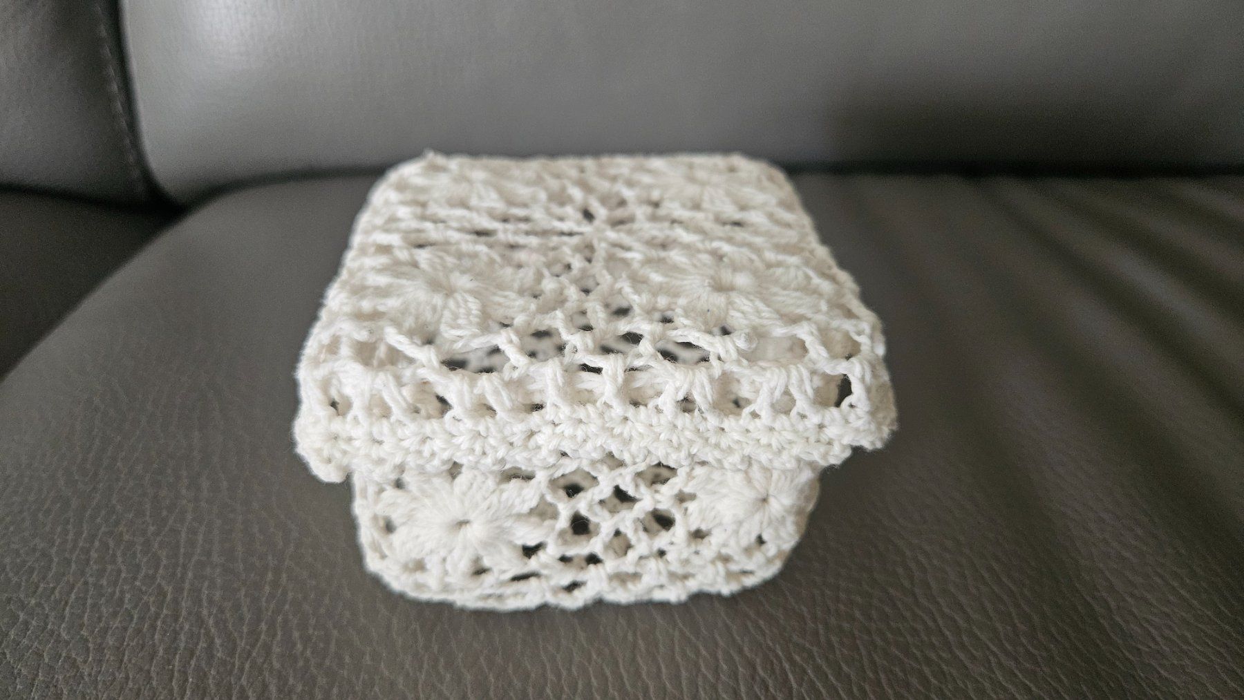 Altro in Decorazioni & Accessori: Scatolina bianca "crochet" – Usato da Melano venduto da H-Sara