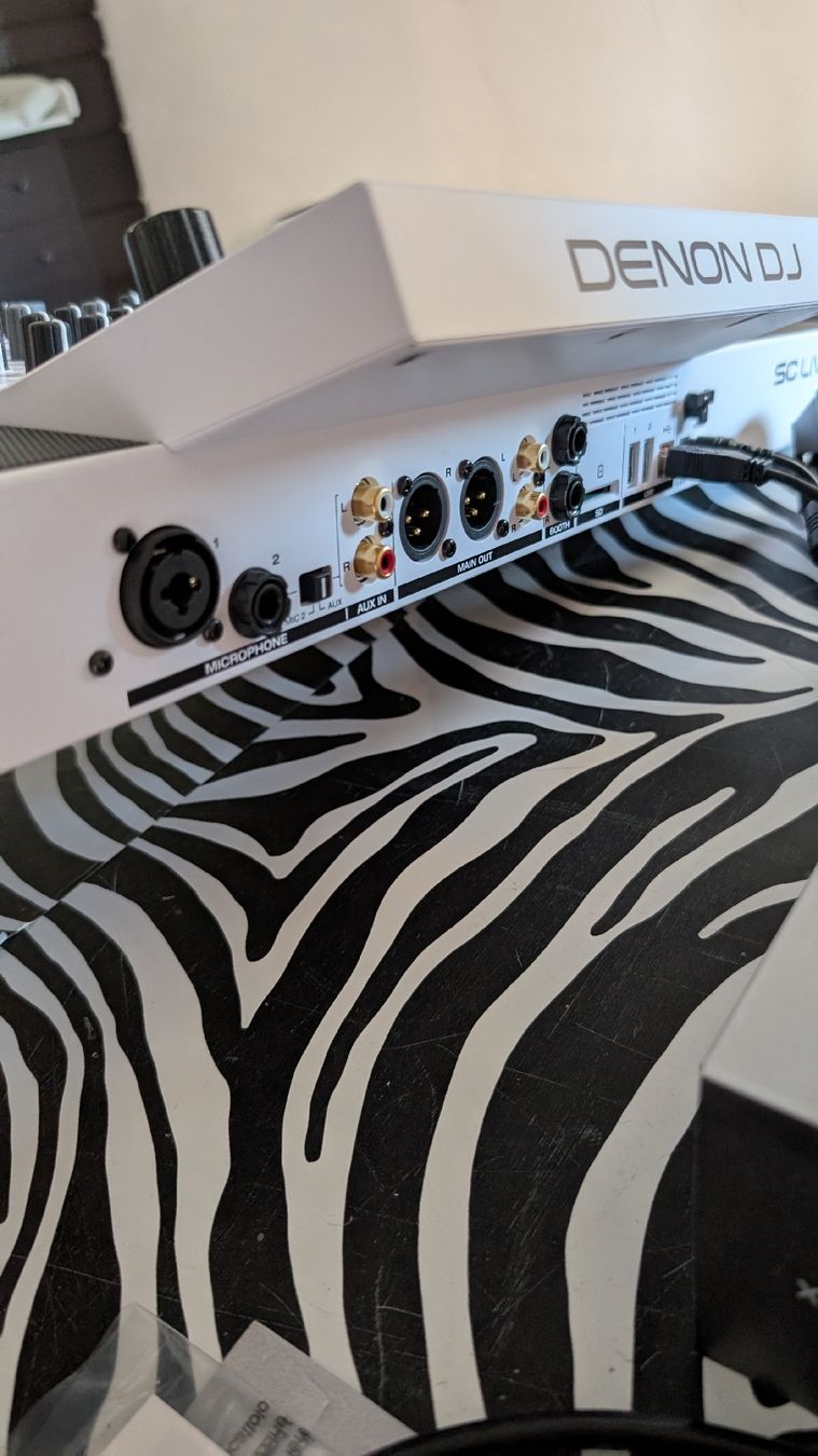 Denon Console di mixaggio: denon dj sc live 4 – Nuovo (secondo la descrizione) da oberembrach venduto da hel_f97f 2