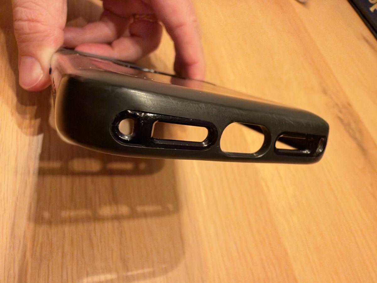 Quad Lock Cover & Protezioni schermo: Quadlock iPhone 15 Pro MAG Hülle – Usato da Zollikofen venduto da Darkdead 3