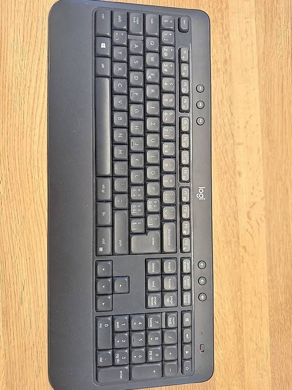 Tastaturen: Logitech Tastatur kabellos – Gebraucht aus Langenthal von AliceAmmann