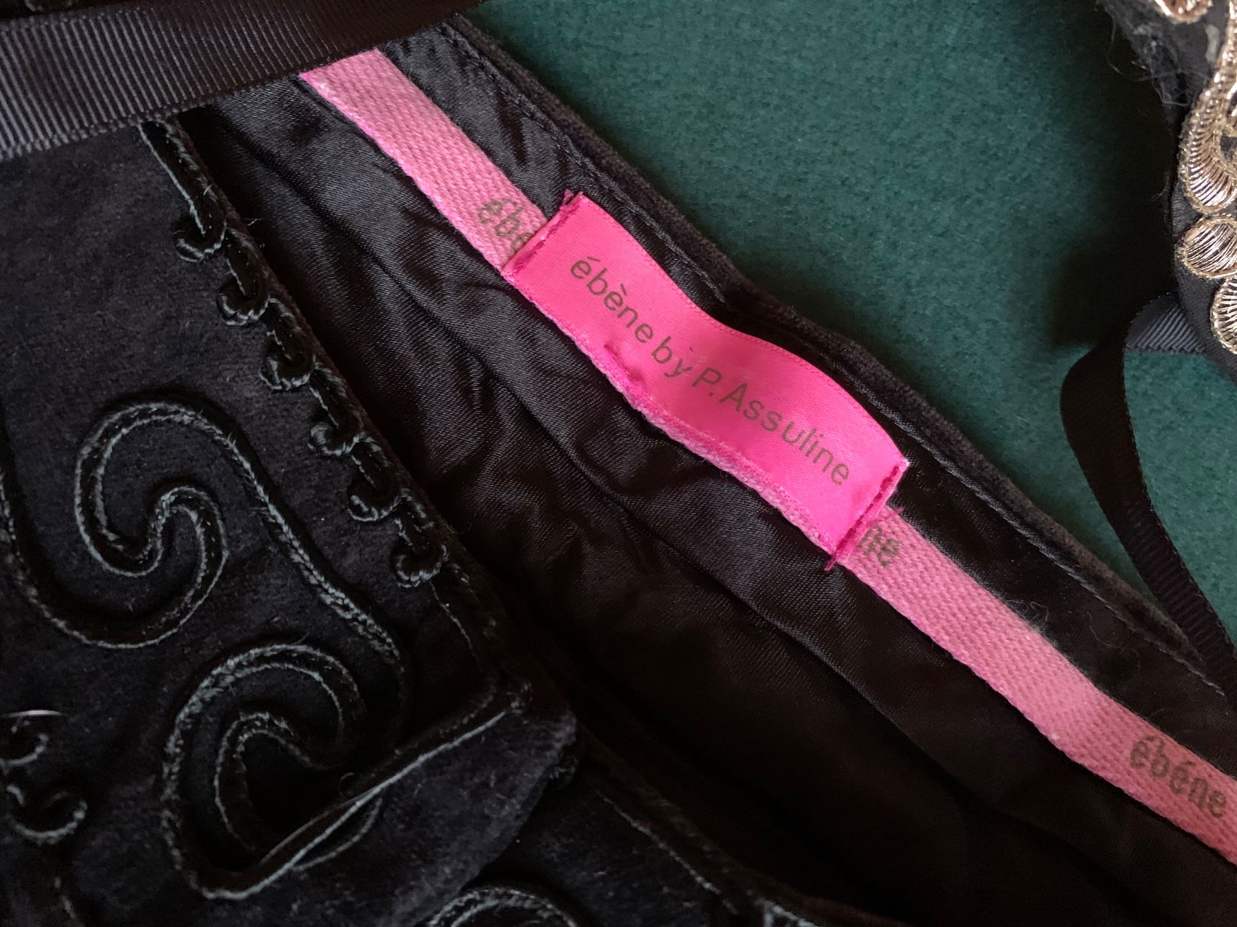 Pantaloni: Die schönsten Capri-Hosen der absolute Trend  100% Samt – Nuovo (secondo la descrizione) da Interlaken venduto da Bona55 2