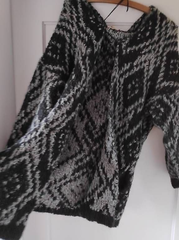 Jacken: Strickjacke Grösse S/M – Gebraucht aus Sissach von jgt_6k76 2