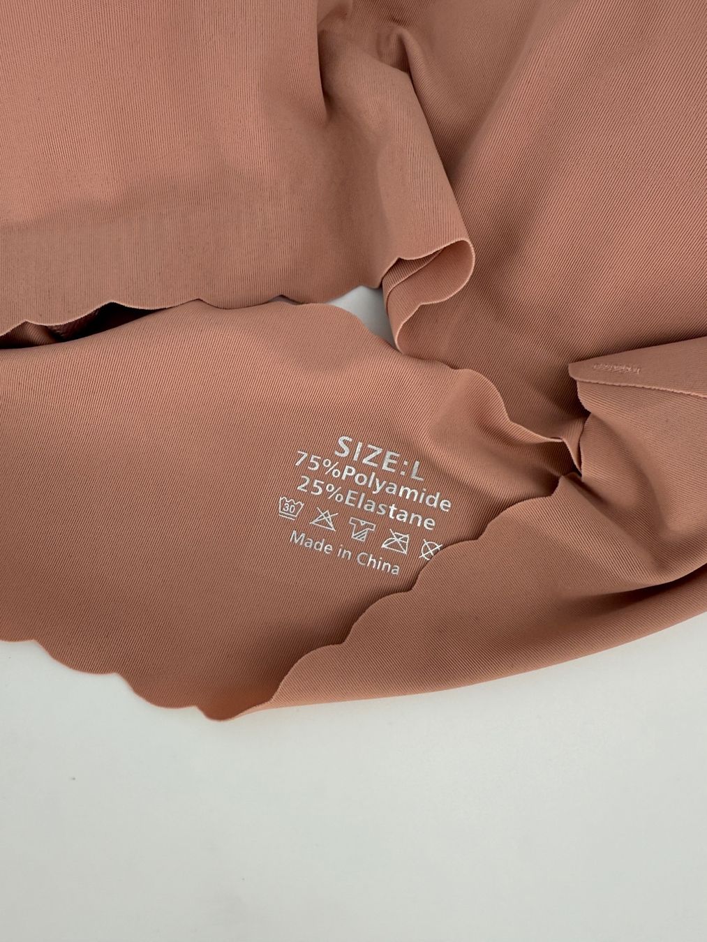 Altra biancheria intima: BH/ Top Gr. L – Nuovo (secondo la descrizione) da Auenstein venduto da moin. 4