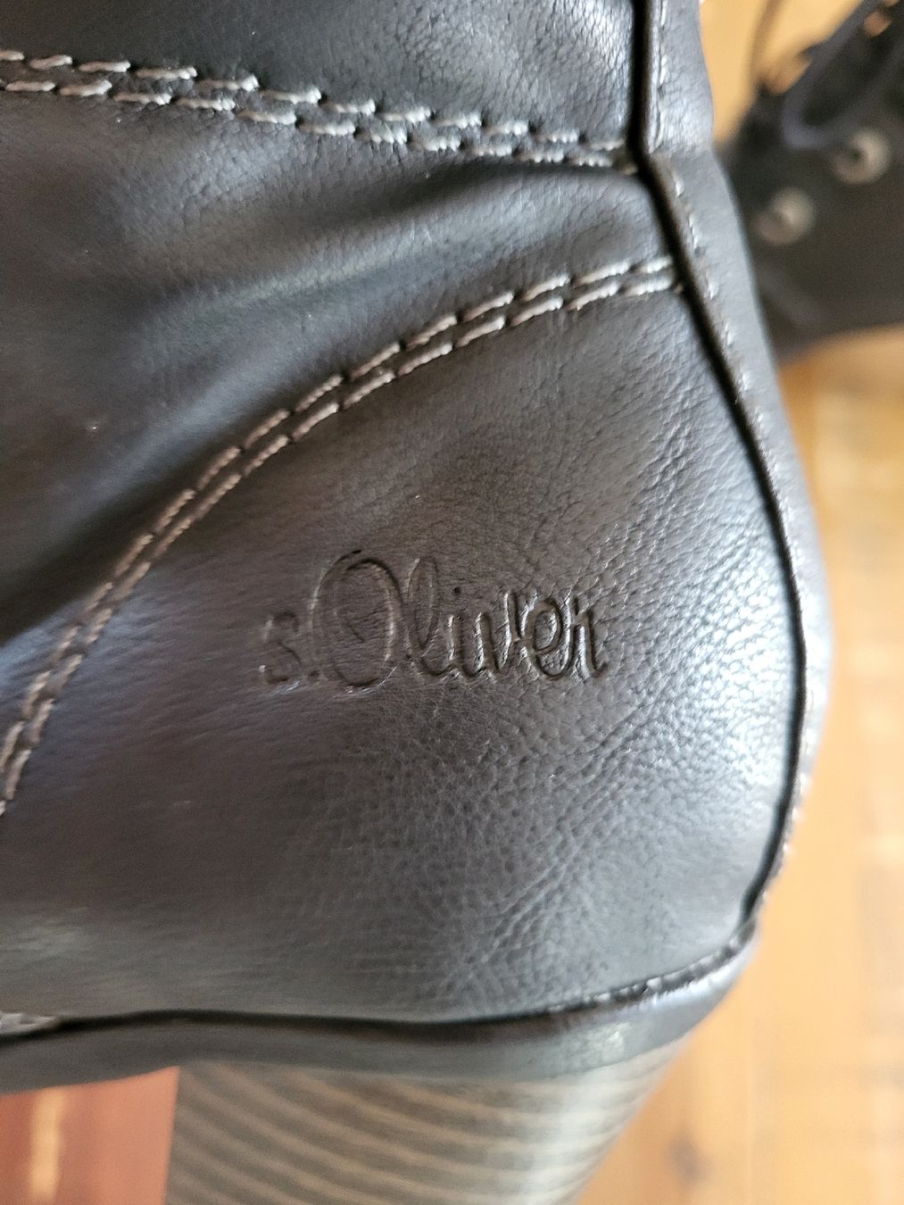 S.Oliver Scarpe da donna: Bottines à lacets s.Oliver avec fourrure - T. 39 – Usato da Ursy venduto da Tchoupitchou
