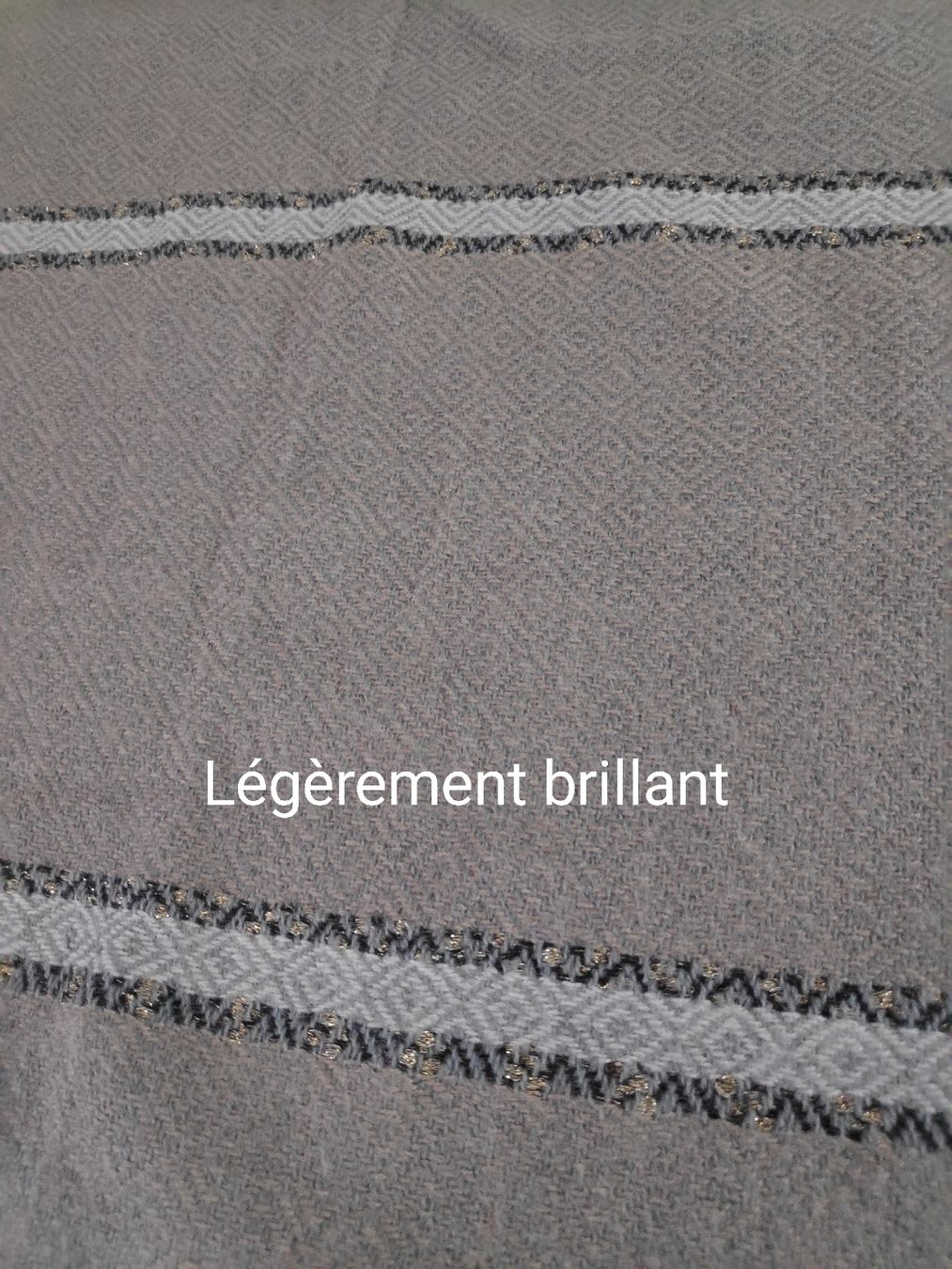 Foulards, Tücher & Schals: Grande écharpe – Gebraucht aus Couvet von fat_kyl7 2