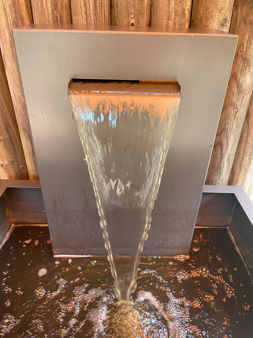 Stagni & Fontane ornamentali: Gartenbrunnen mit Wasserfall – Usato da Dietikon venduto da Martmk 1