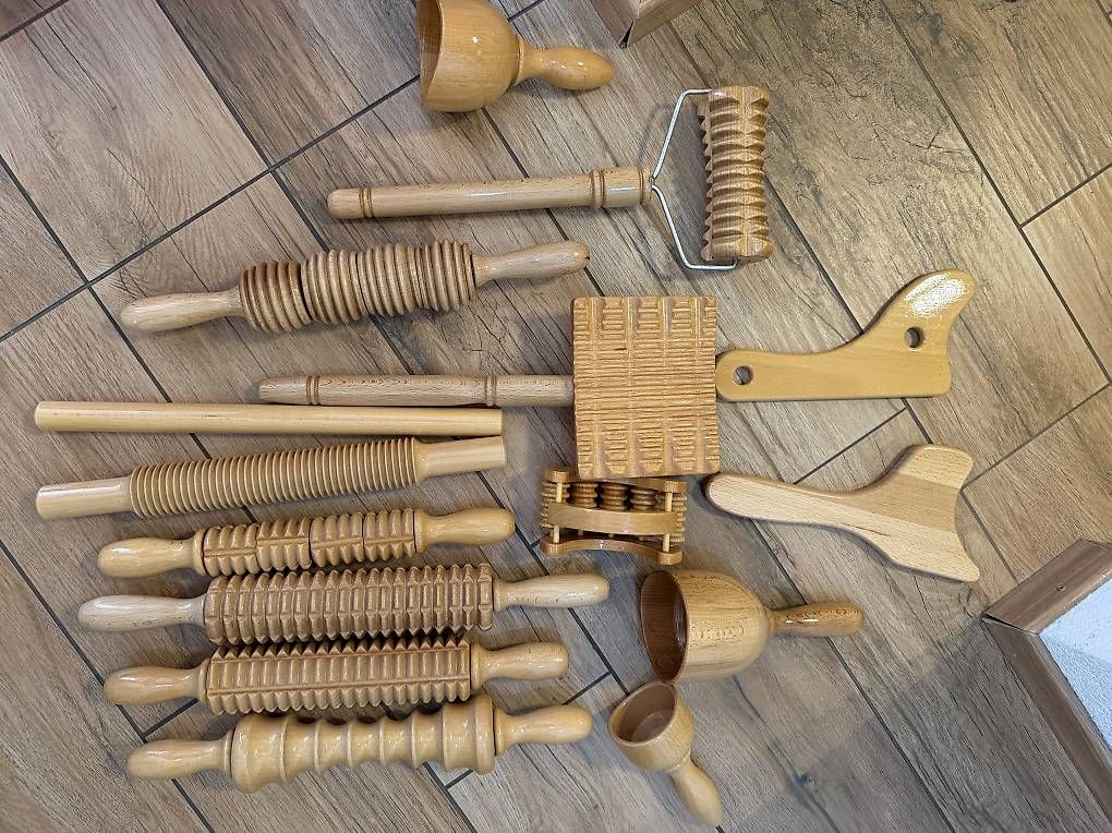 Dispositivi per massaggi: Maderotherapie Holzmassage-Set – Usato da Aarau venduto da AylaK 1