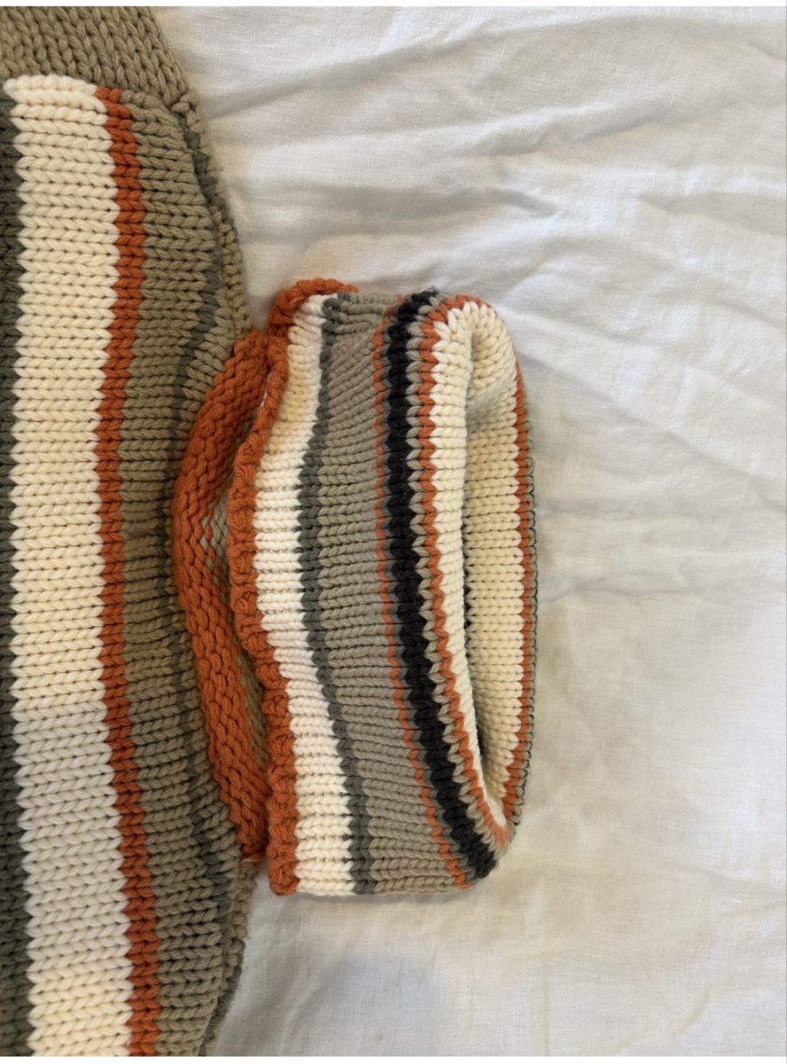 Pullover & Sweatshirts: gestrickter Pullover gestreift – Gebraucht aus Bern von ann_v6v2 1