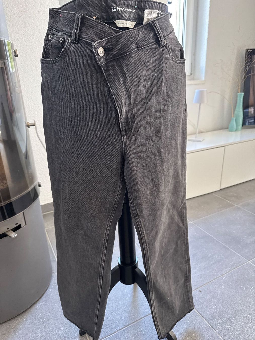 Tom Tailor Jeans: Tom Tailor Slim Straight Damen Jeans W31 – Usato da Niederscherli venduto da Doene0 1