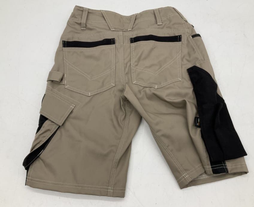 Pantaloni: Mascot Arbeitsshorts Gr. 43 – Nuovo e nell'imballaggio originale da Buchs SG venduto da sem_vd5r 1