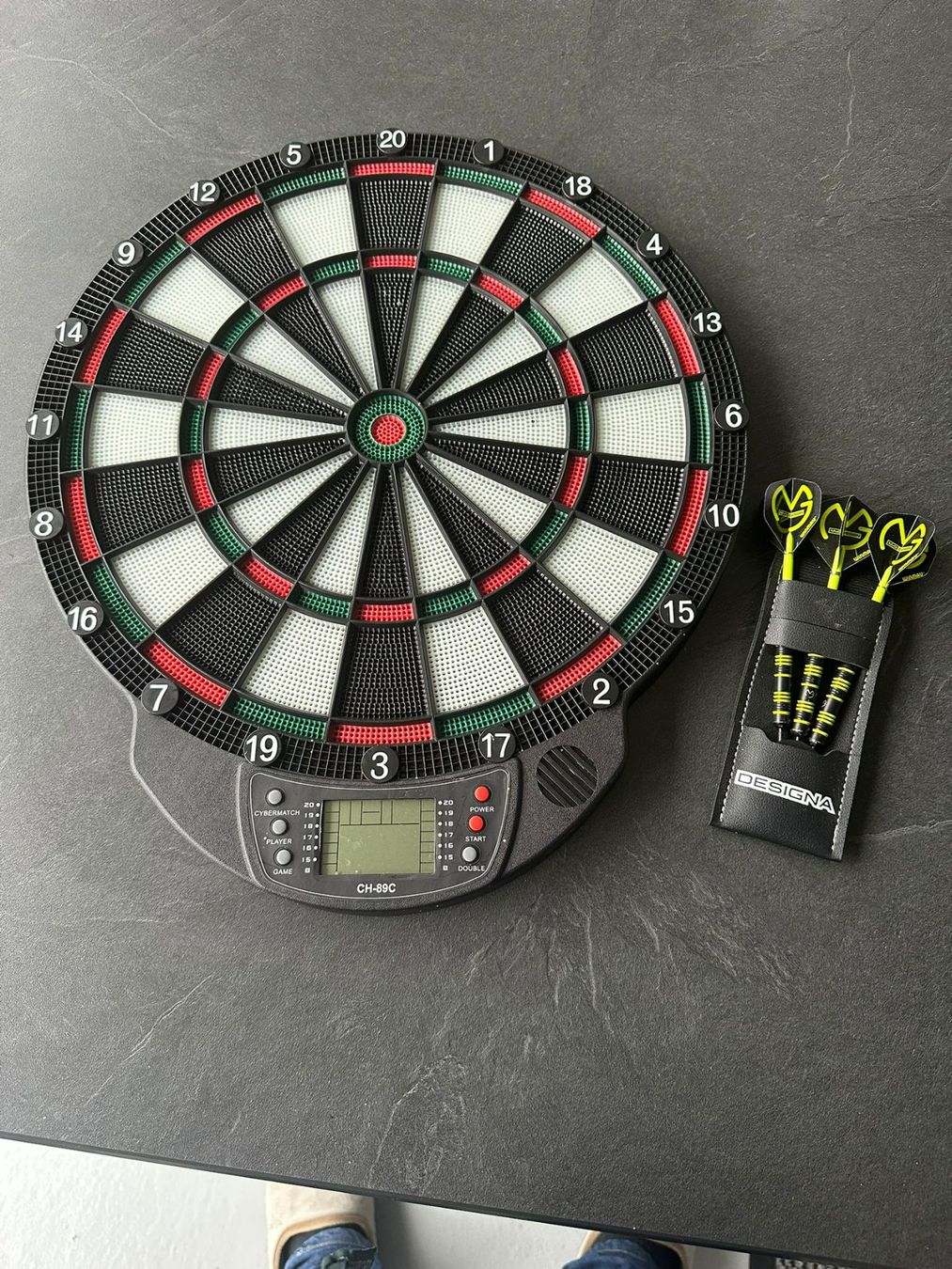 Tiro con l'arco: Dartboard/ Dartscheibe elektronisch – Usato da Burgdorf venduto da interstellar2