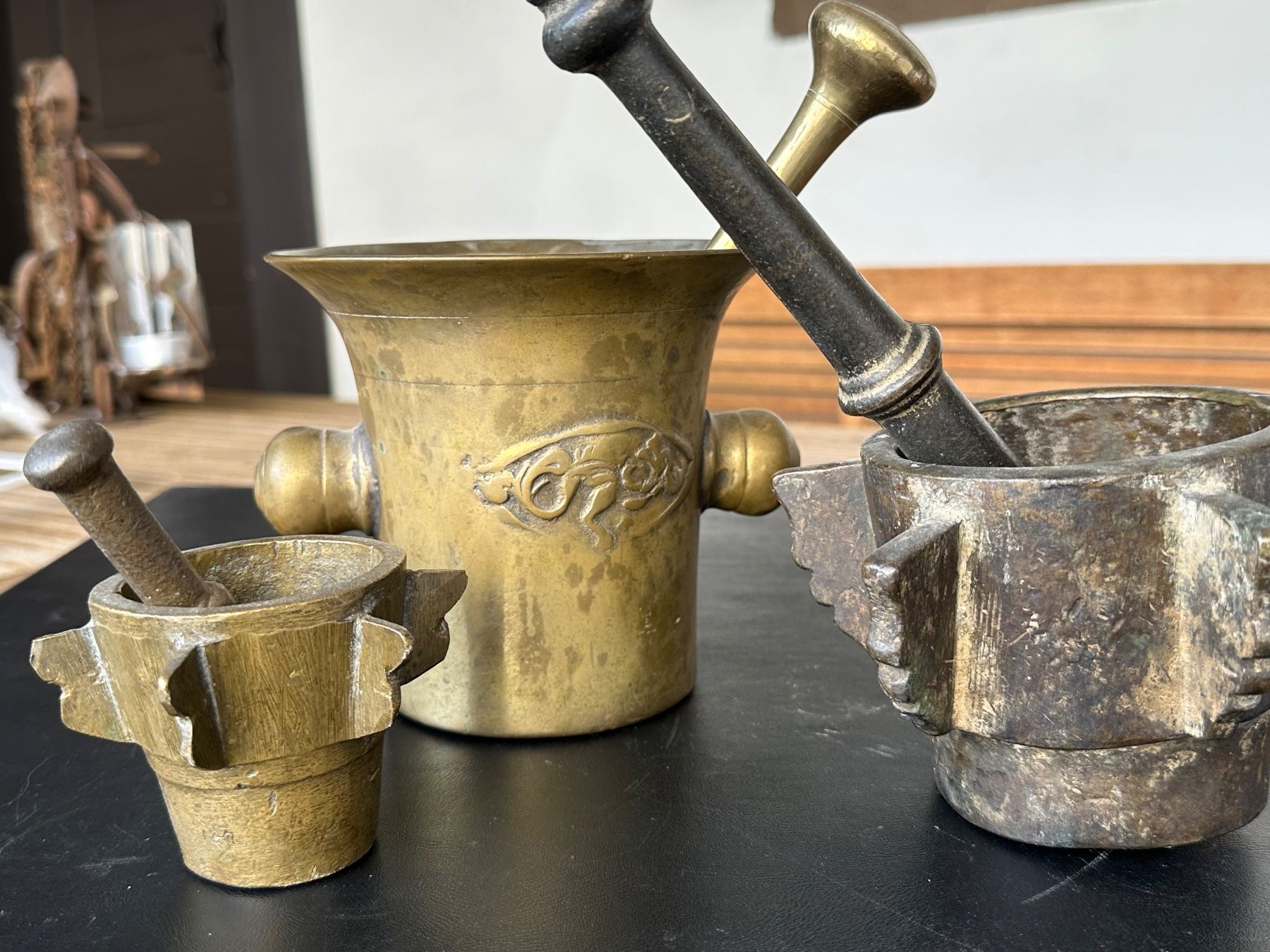 Altro per cucinare: 3 antike Mörser mit Stösseln aus Messing – Usato da Seltisberg venduto da quadartswiss 3