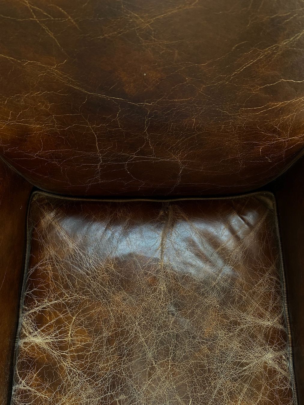 Poltrone: Vintage-Clubsessel aus Leder – Usato da Zürich venduto da lixius 2