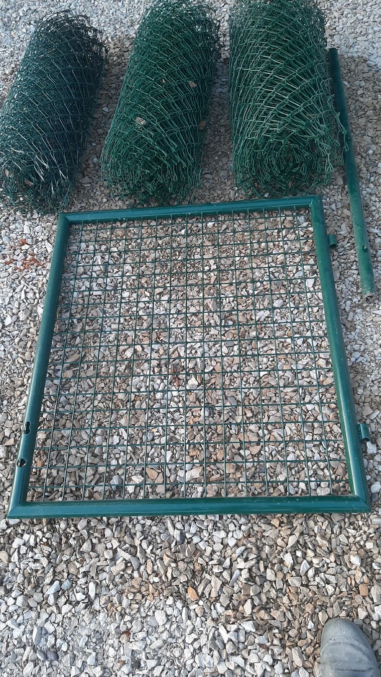 Sonstige Gartendekorationen: Portail de jardin et treillis – Gebraucht aus Fontenais von Tartampin 2