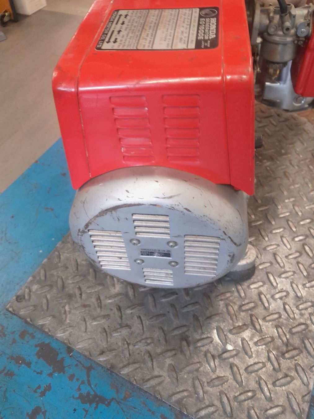 Honda Generatori di corrente: Notstromgruppe – Usato da Kyburg-Buchegg venduto da Monkey62 2