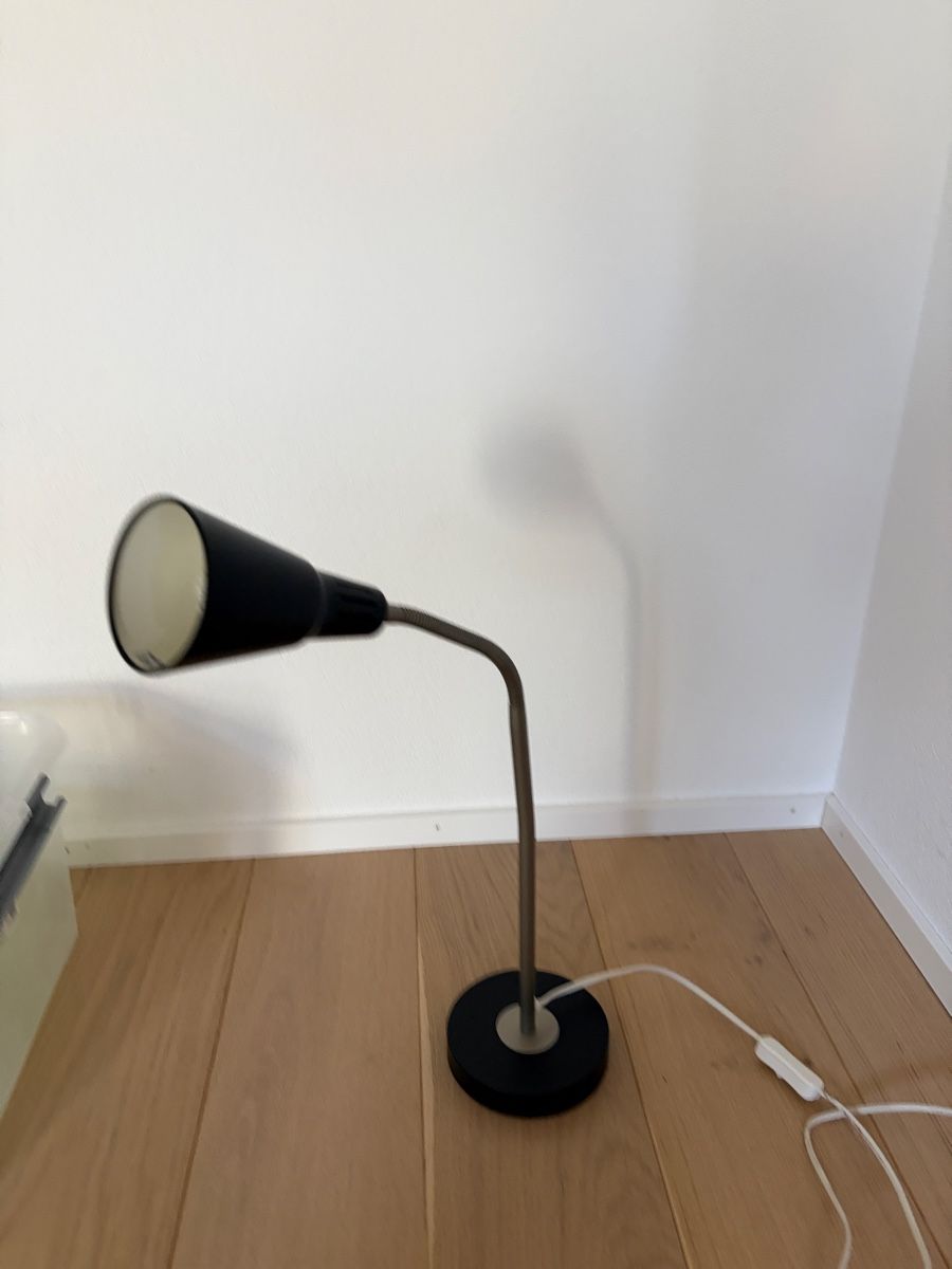 Lampade: Tischlampe, verstellbar  – Usato da Frauenfeld venduto da eve1ine 1