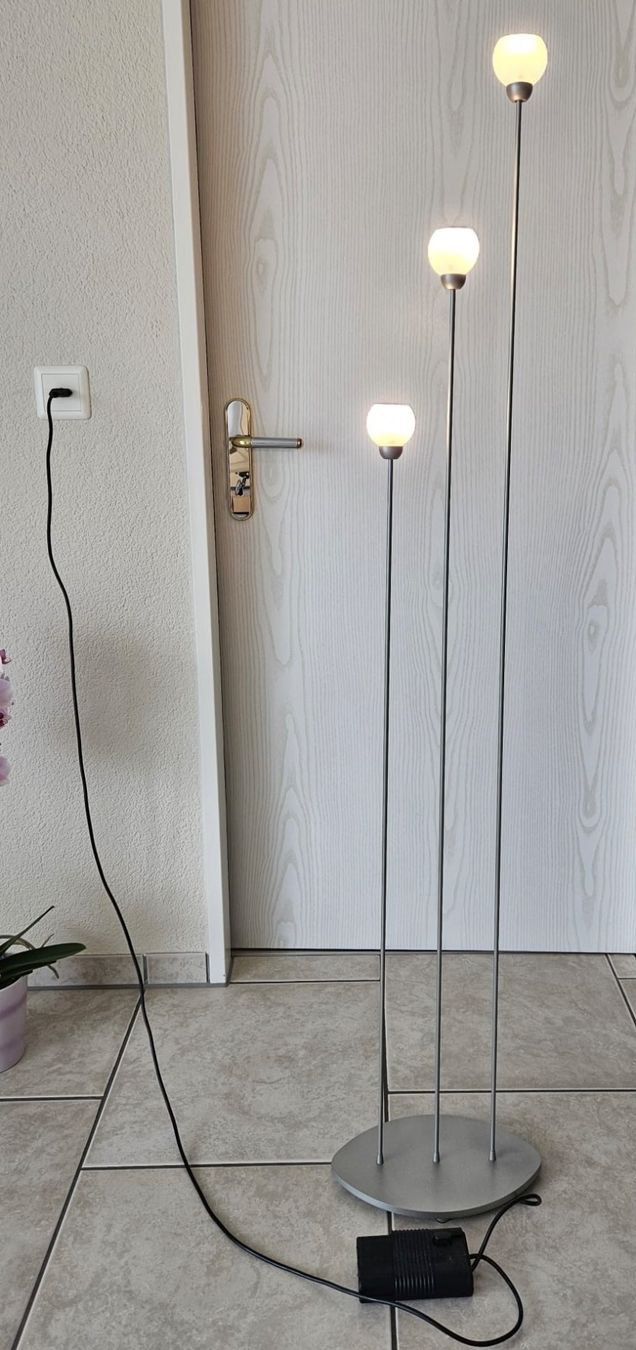 Lampen: Lampe avec réglage de l’intensité – Gebraucht aus Port von granitod