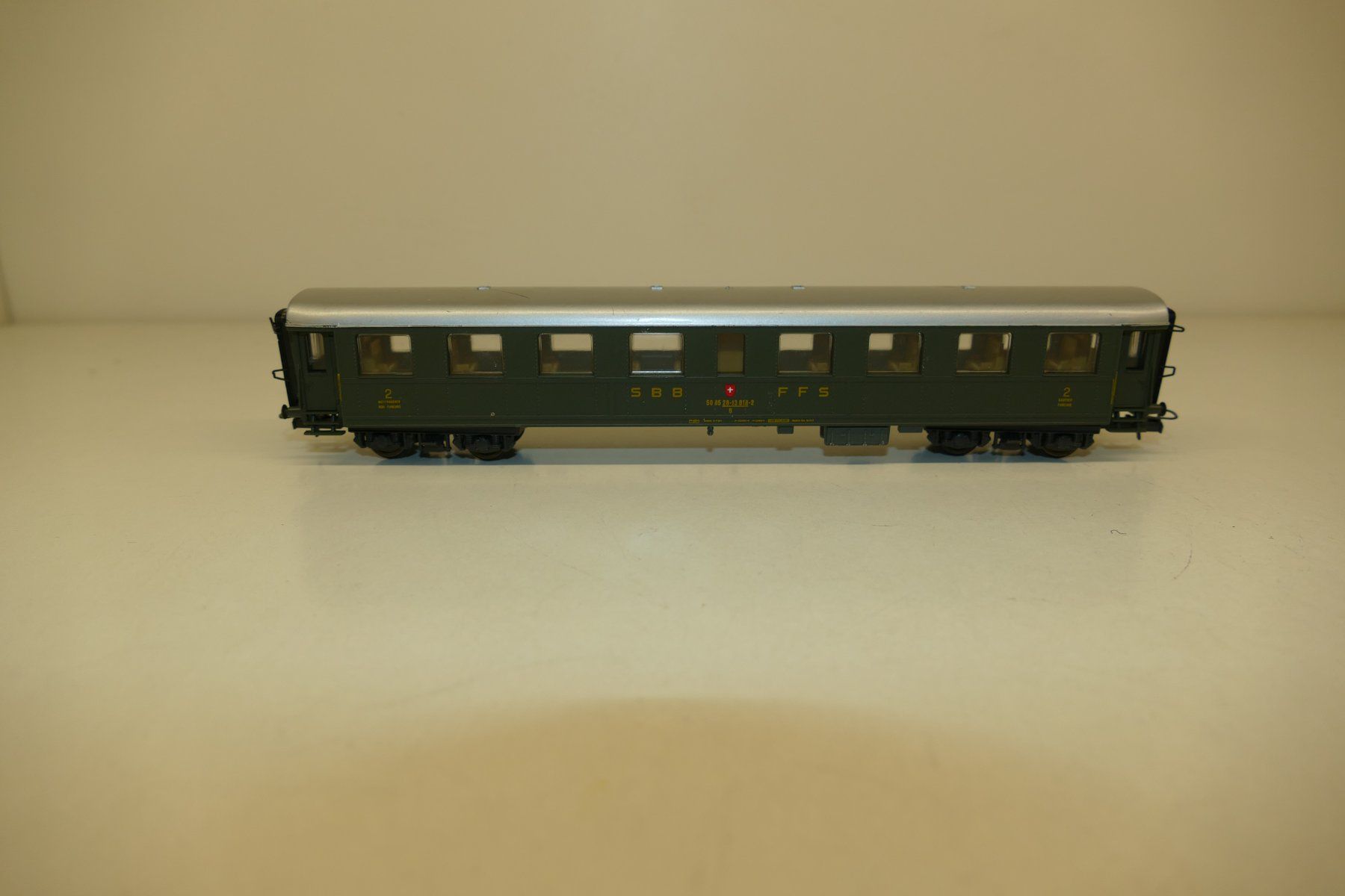 Lima Modellini di ferrovie: Lima H0: SBB 2.Kl. Personenwagen Typ B – Usato da Niederhasli venduto da Flash32 2
