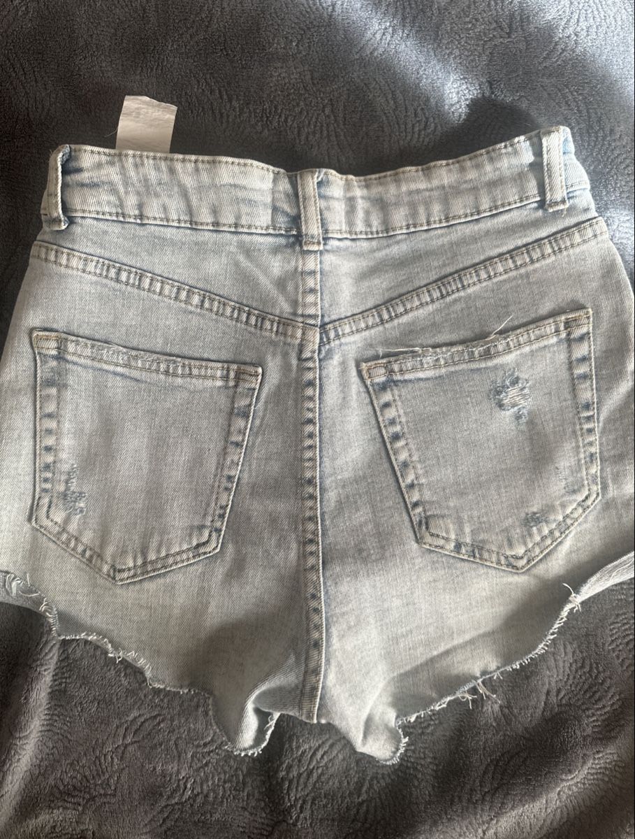 Tally Weijl Jeans: Jeansshorts EU36 – D'occasion à Turgi par pa.ti.d 1