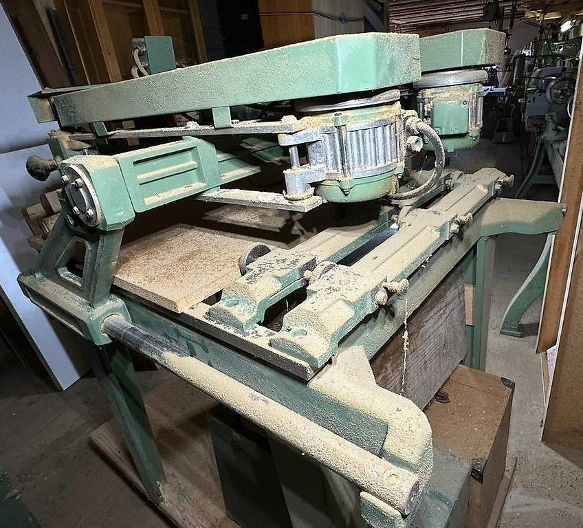Tutte le macchine: Kopierfräse Bulleri A/25 – Usato da Lenk im Simmental venduto da Mantab1982 1