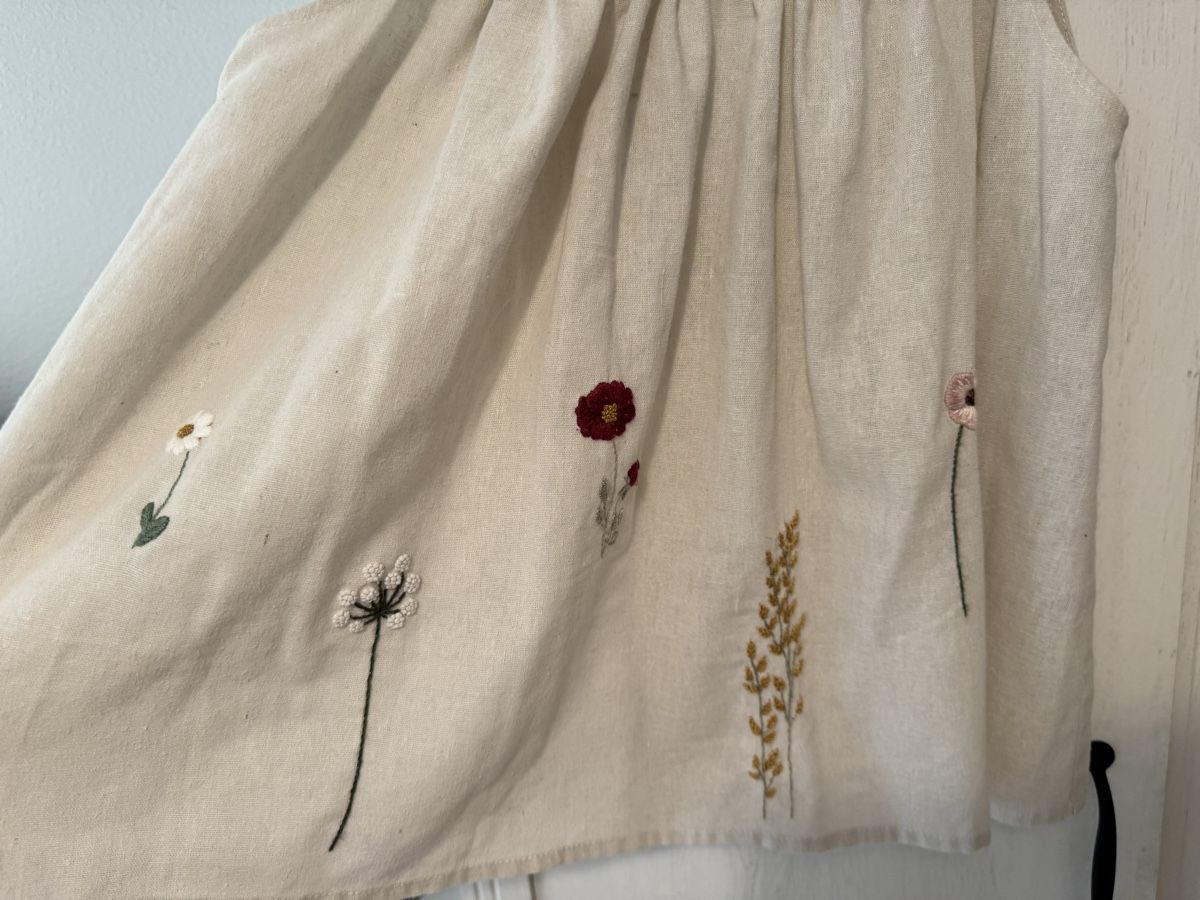 Top: Linen embroidery top – Usato da Kilchberg ZH venduto da ngt_hnw9 1