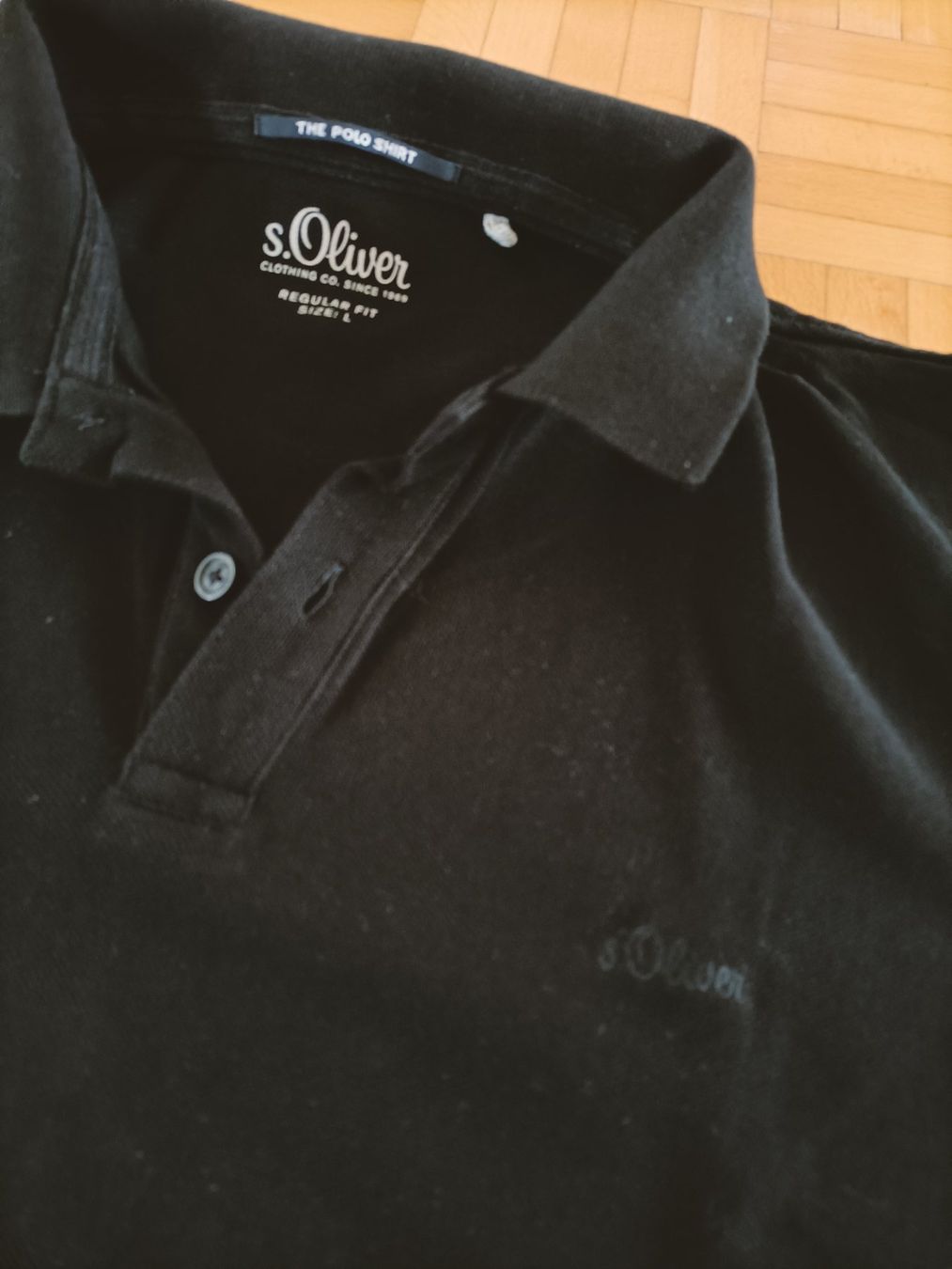 S.Oliver Magliette Polo: Schwarzes S.Oliver Poloshirt Grösse L, Regular Fit – Usato da Rotkreuz venduto da Dima8 1