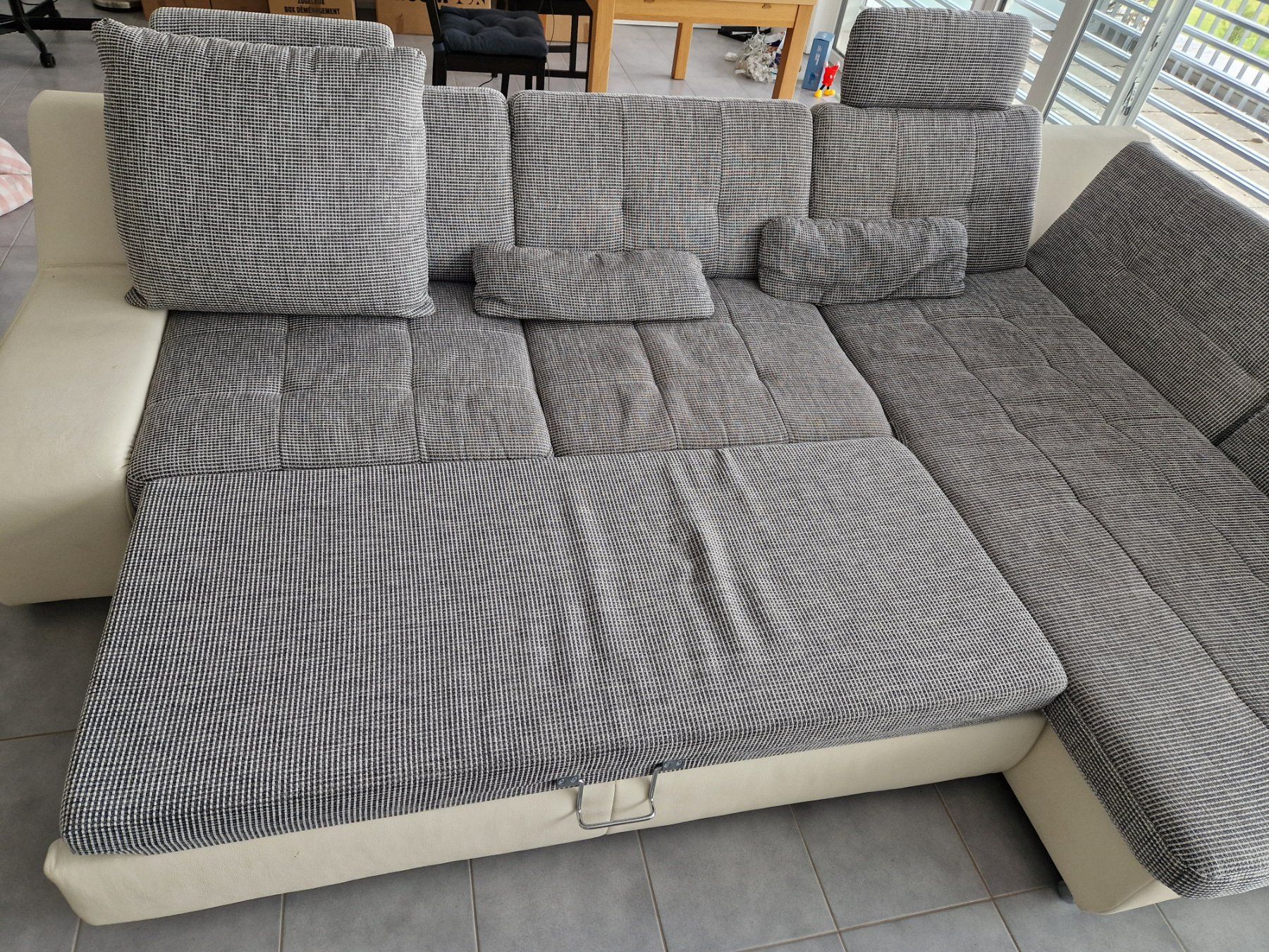 Divani: Sofa (Abholung am 16. August) – Usato da Unterkulm venduto da vab_6zcd 2