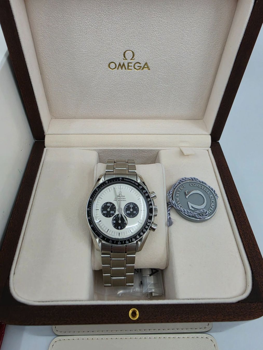 Omega Uhren: Omega Speedmaster Professional Moonwatch Original Mitsukoshi – Neu (gemäss Beschreibung) aus Luzern von aveno 6