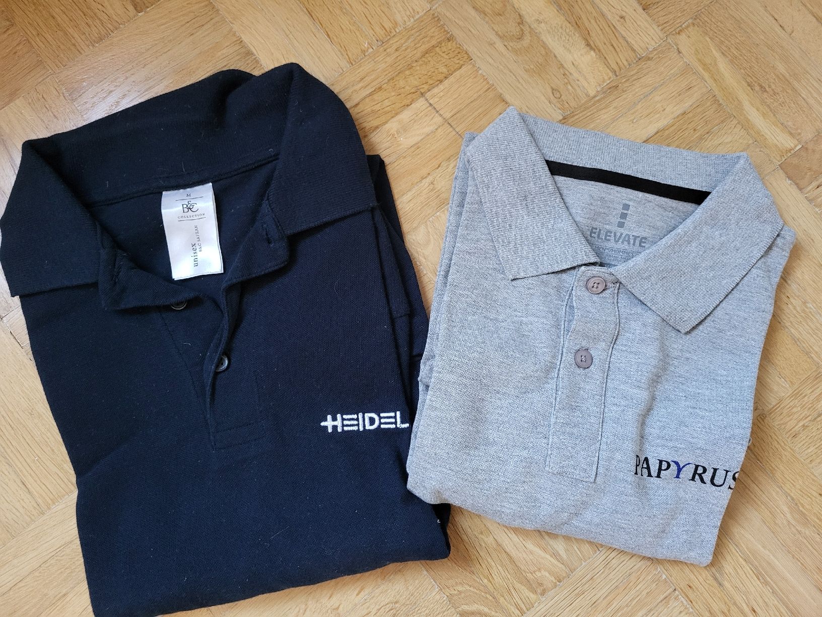 Polo-Shirts: 2 Poloshirts  -  Werbegeschenke – Neu (gemäss Beschreibung) aus stäfa von brandy66