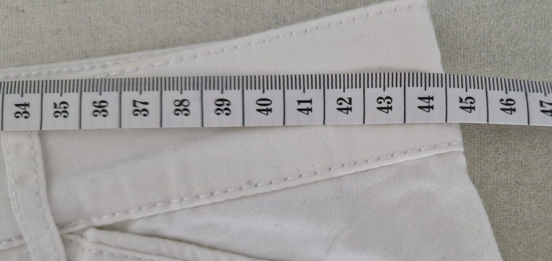 Pantaloni: Pantalon grandeur XL – Usato da Couvet venduto da Pioune 2
