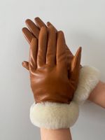 Ugg Handschuhe braun mit Fell