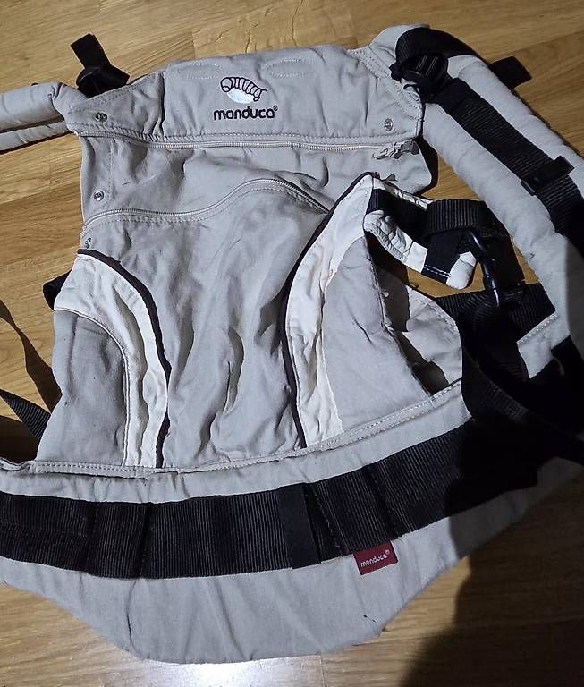 Bauch- & Rückentragen: Porte-bébé Manduca – Gebraucht aus Boveresse von kekko84