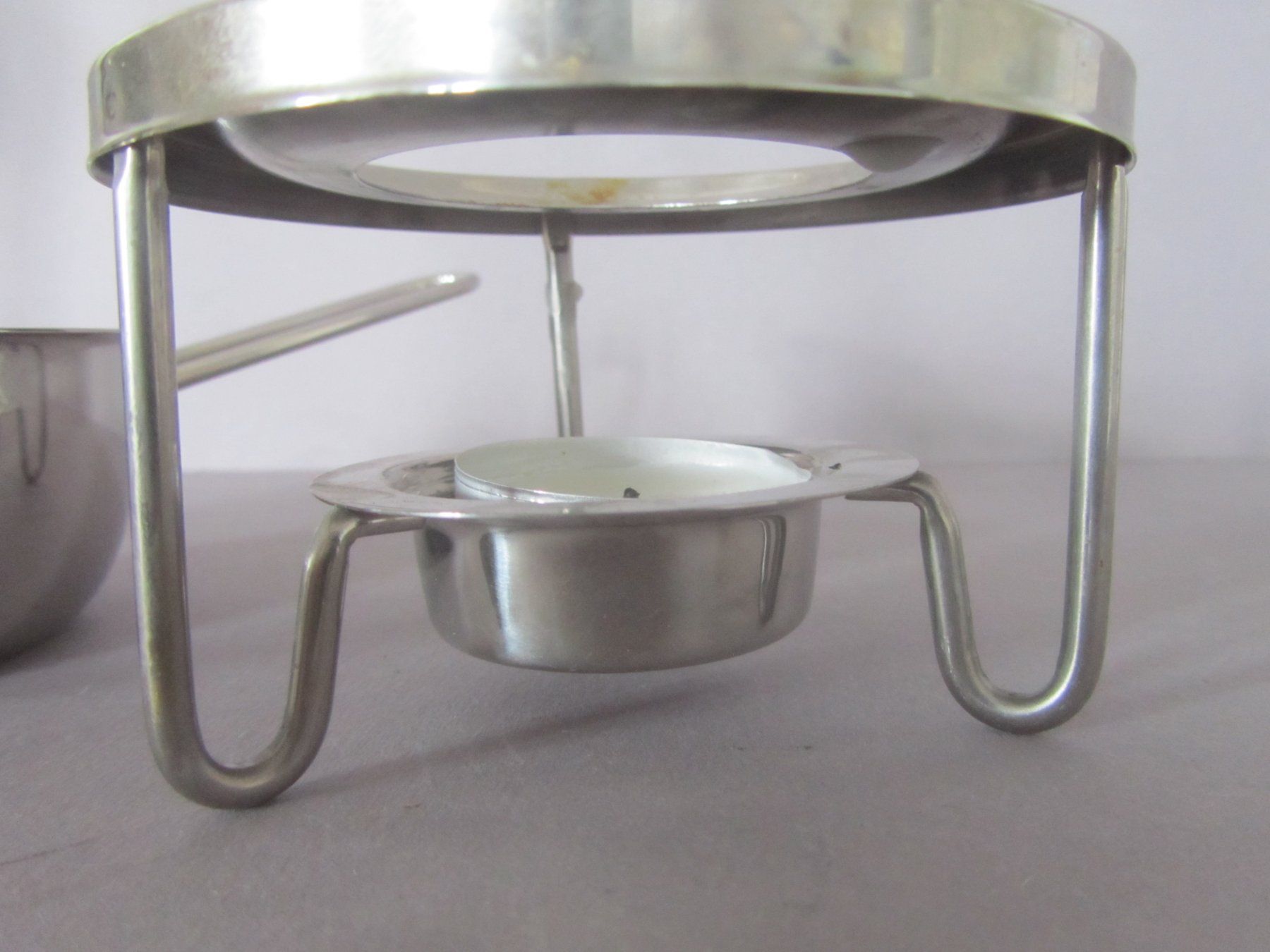 Elettrodomestici da cucina: Kleines Kerzen Rechaud/Stövchen, Edelstahl – Usato da Seengen venduto da mikelele 2
