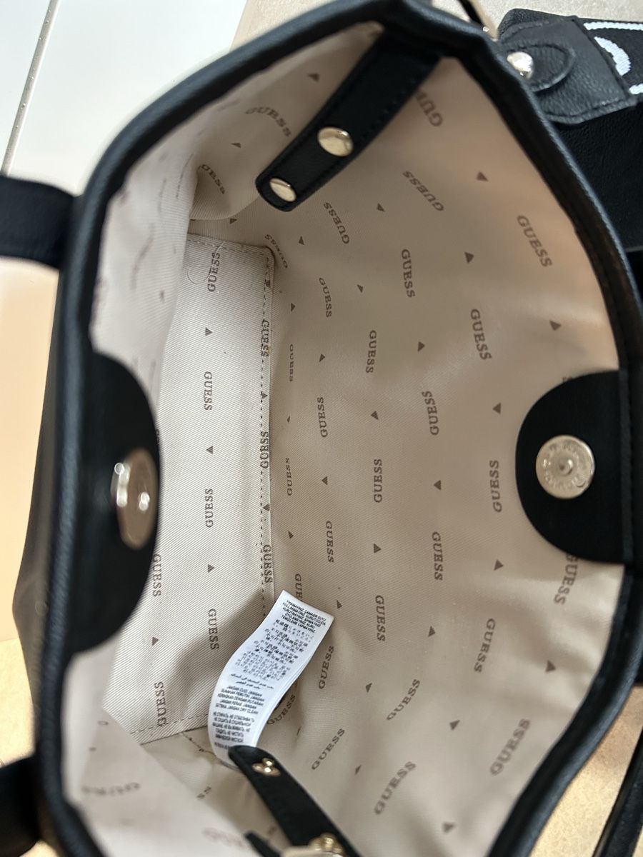 Guess Taschen für Damen: GUESS LATONA MINI TOTE SET – Gebraucht aus Lenzburg von Shyra1 3