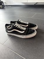 Sneaker Vans Old Skool schwarz weiss gebrauchter Zustand