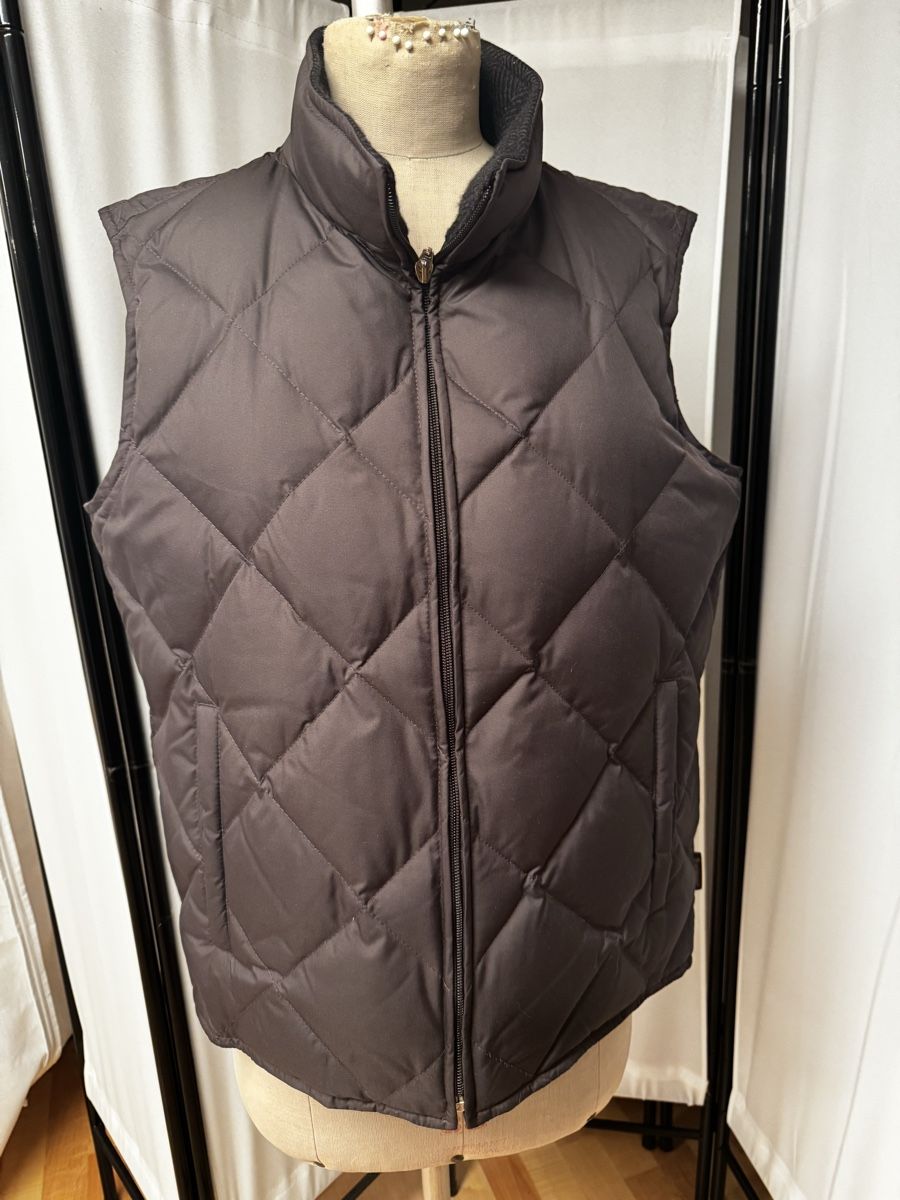 Moncler Mäntel: Moncler Daunenweste Mantel 2in1 Gr. 3 – Gebraucht aus Oberweningen von Jogi2 4