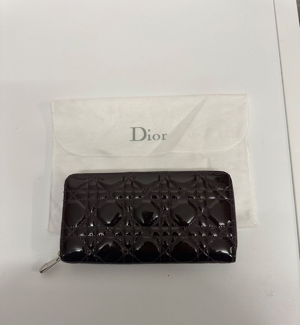 Dior Portamonete: Dior Portemonnaie – Usato da Kuesnacht ZH venduto da Lacatitus
