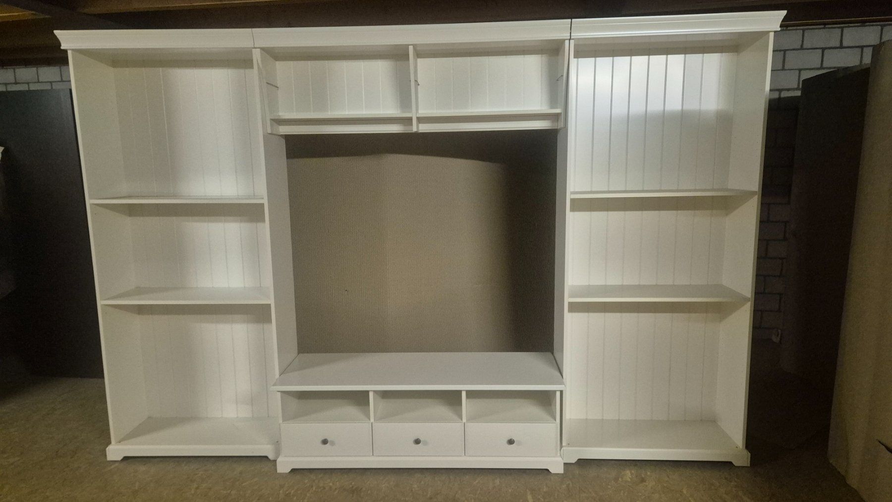 Ikea Scaffali: Wohnwand zu verkaufen – Usato da Buchs SG venduto da vetsch_und_koller